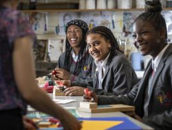 Handsworth-Wood-Girls-Academy-Art-class-scaled